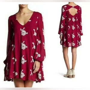 ALTER’D STATE Sz S Oversized Embroidered A-Line Puffy Sleeves V-Neck  Mini Dress